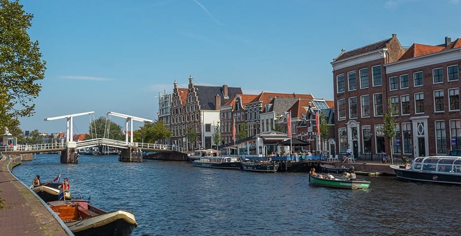 Varen op de grachten van Haarlem